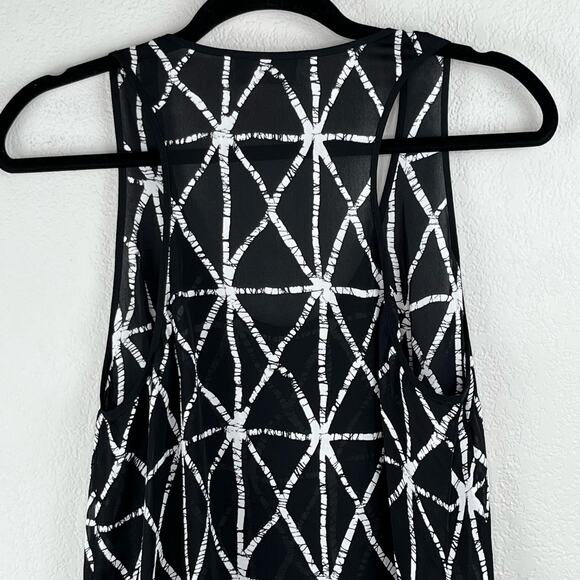 A.L.C. Black White Geometric Silk Sleeveless Scoop Neck Tank Top Blouse Med/Lge - Picture 8 of 14